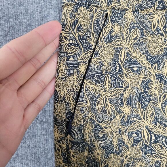 SOFT SURROUNDINGS 2DU27 Tan Blue Floral Medallion Superla Stretch Pants SIZE XS - Picture 3 of 11